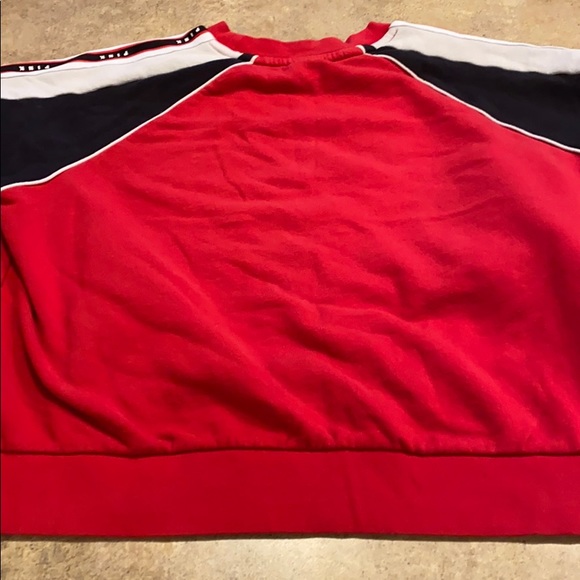 Women’s PINK Victoria Secret sweatshirt size small - Picture 5 of 5